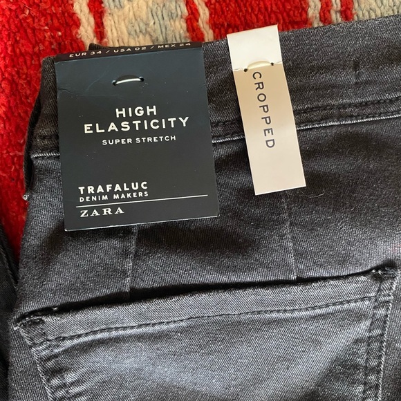 NWT Zara High Elasticity Low Rise Cropped Skinny Jeans! Size US 2! - Picture 9 of 10